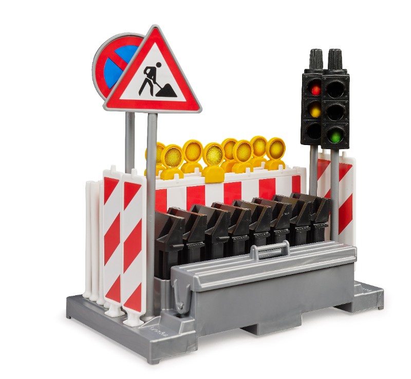 BRUDER Traffic safety set with traffic light accessories