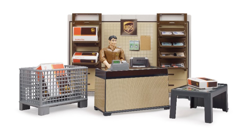 bworld UPS parcel shop with figure